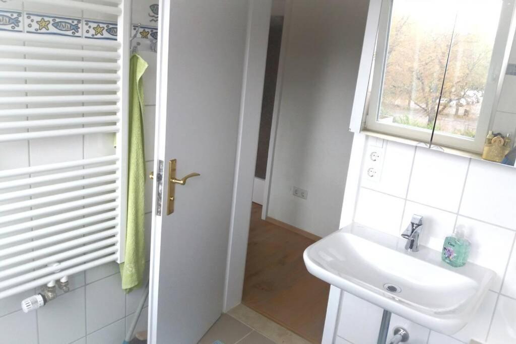 Neue, Helle Wohnung In Ludwigsburg, Nah Am Schloss מראה חיצוני תמונה